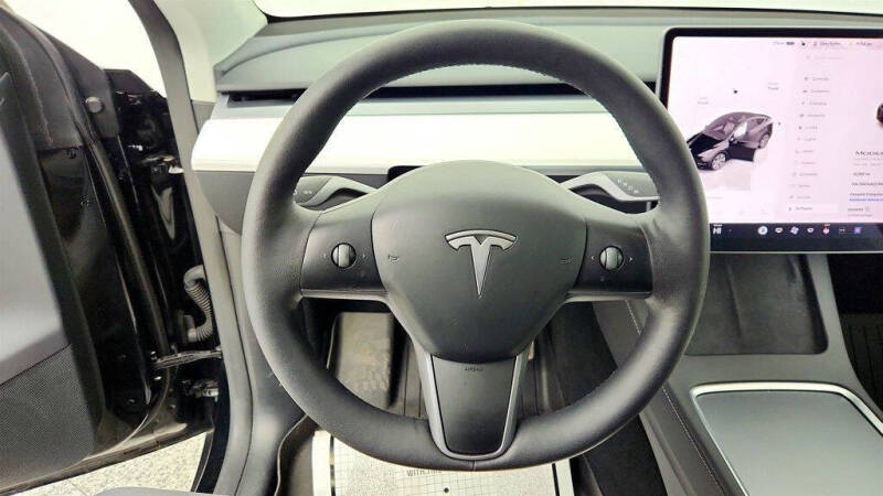 2024 Tesla Model Y Long Range