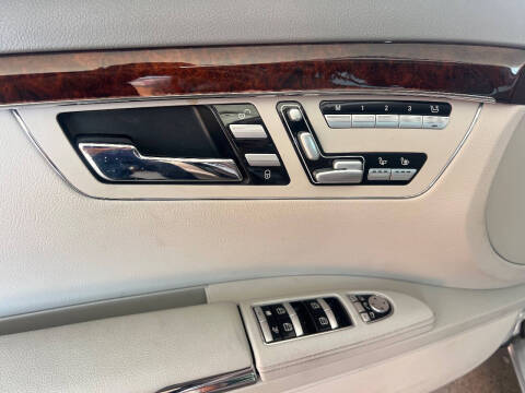 2010 Mercedes-Benz S-Class S 400 Hybrid