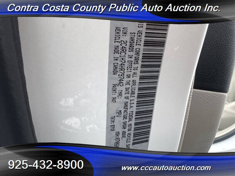 2017 Chrysler Pacifica Hybrid Touring Plus