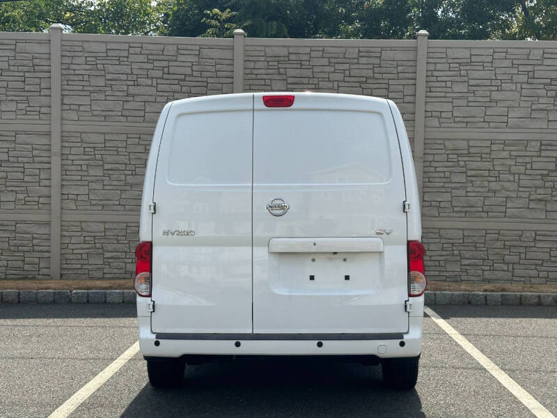 2021 Nissan NV200 SV photo 7