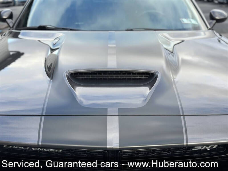 2015 Dodge Challenger SRT 392