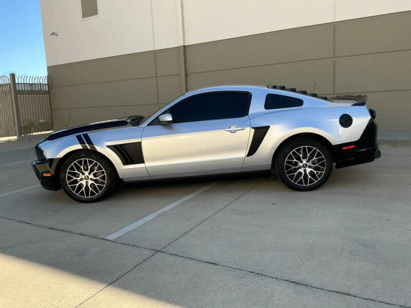 2014 Ford Mustang V6