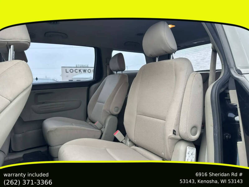 2015 Kia Sedona L