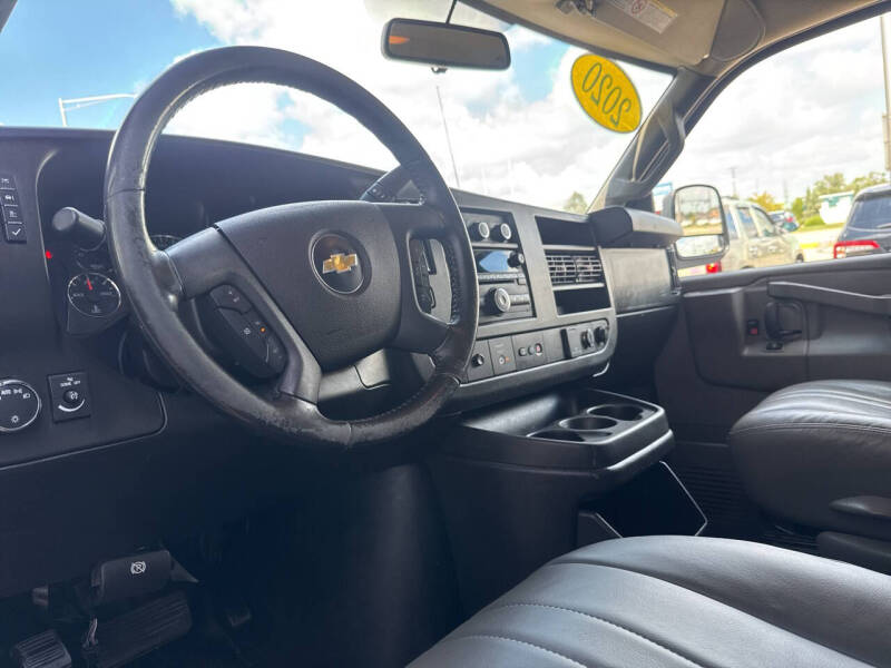2020 Chevrolet Express 2500