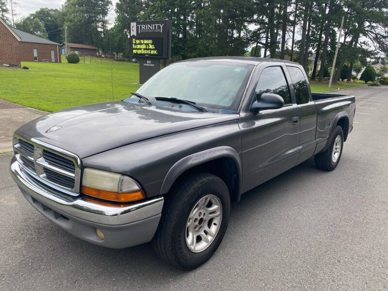 2004 Dodge Dakota for sale at Global Imports of Dalton LLC in Dalton GA