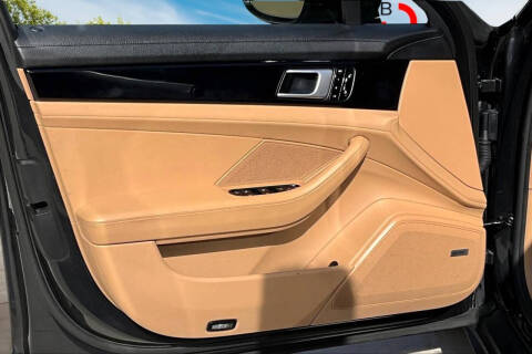 2018 Porsche Panamera