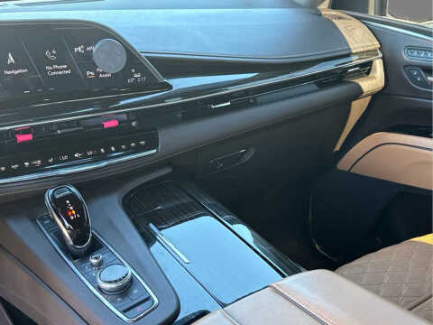 2022 Cadillac Escalade Sport