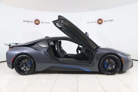 2017 BMW i8