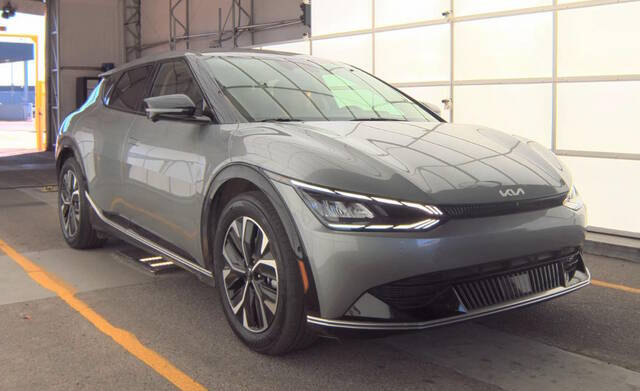 2024 Kia EV6 Wind