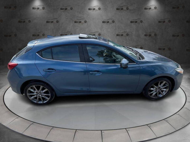 2018 Mazda MAZDA3