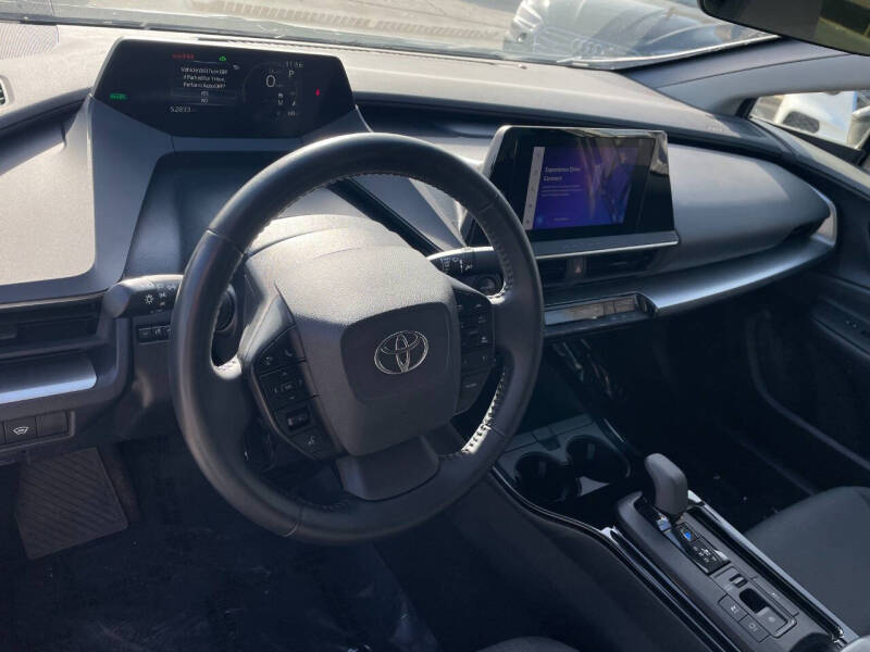 2023 Toyota Prius LE