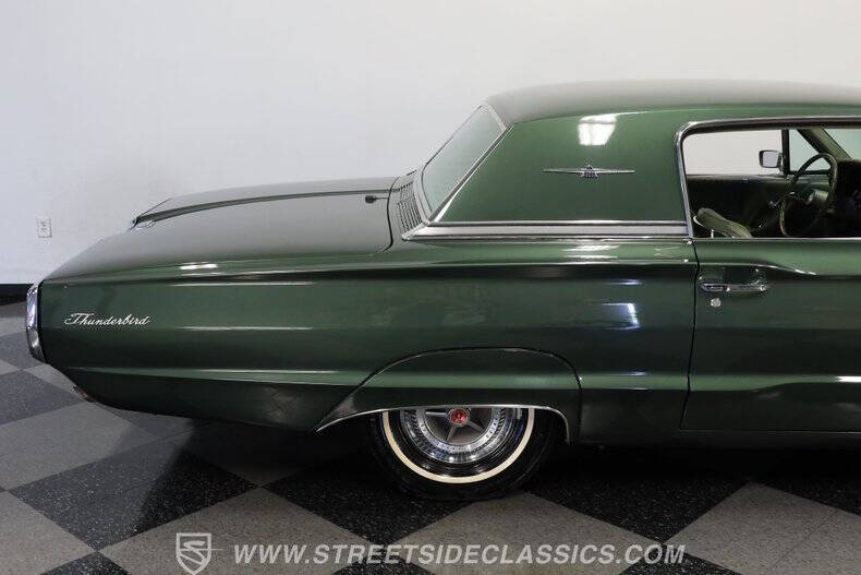 1966 Ford Thunderbird