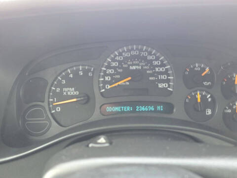 2003 GMC Yukon SLE