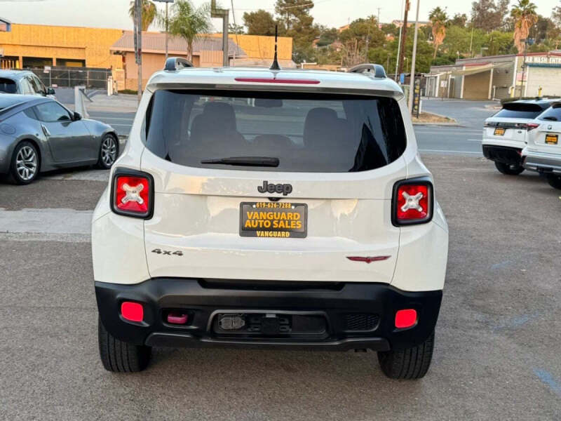 2017 Jeep Renegade Trailhawk