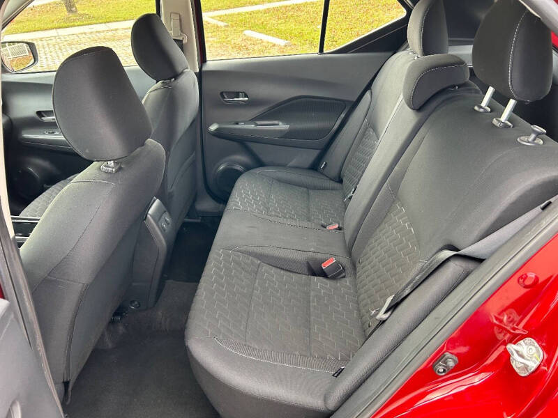 2023 Nissan Kicks SV