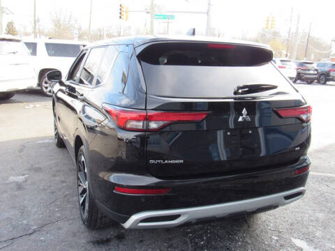 2022 Mitsubishi Outlander SE Launch Edition