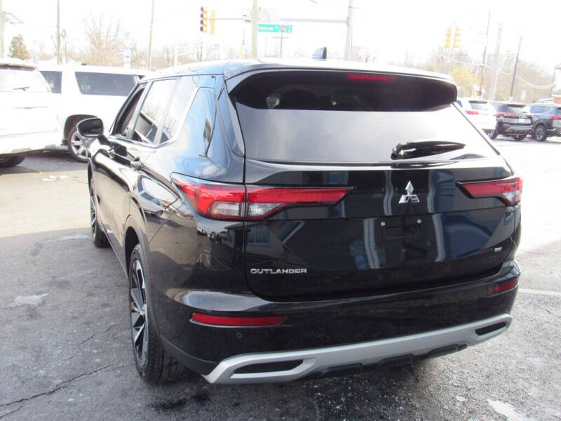 2022 Mitsubishi Outlander SE Launch Edition