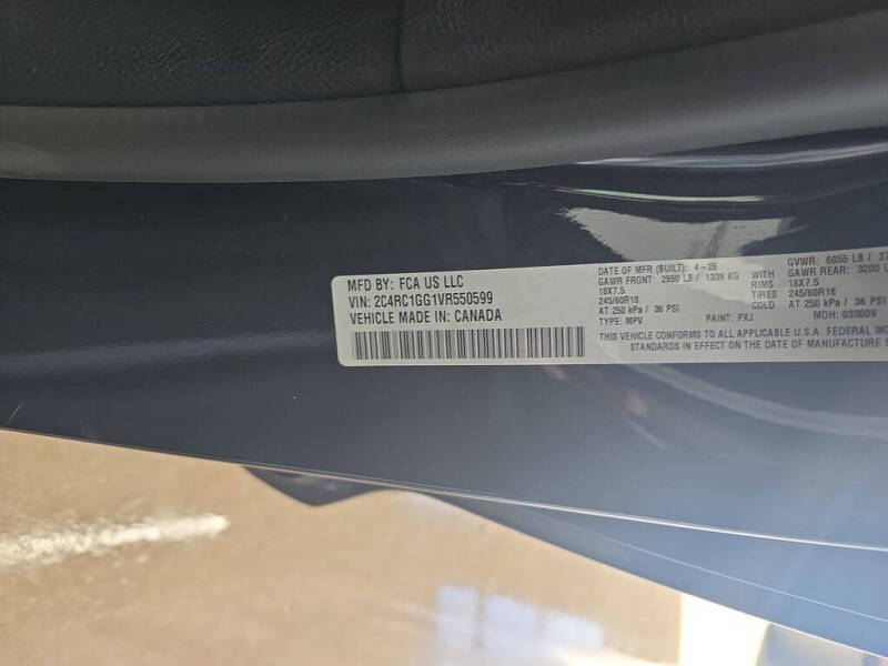 2027 Chrysler Pacifica Limited