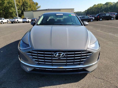 2021 Hyundai Sonata Hybrid for sale at Auto Finance of Raleigh in Raleigh NC