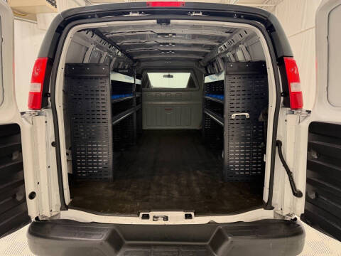 2022 Chevrolet Express 3500
