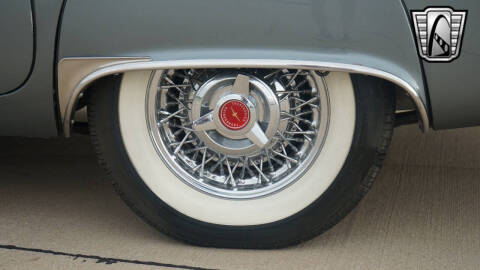 1957 Ford Thunderbird