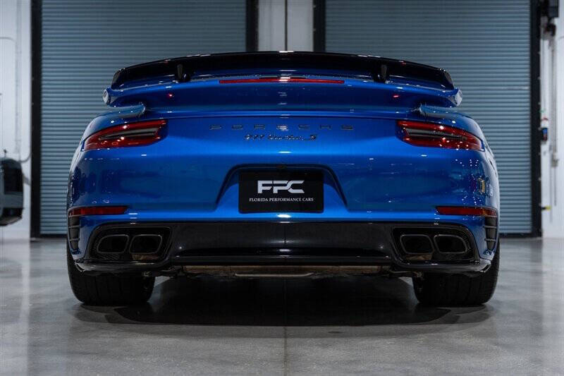 2017 Porsche 911 Turbo S