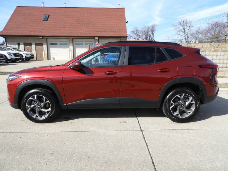 2025 Chevrolet Trax LT