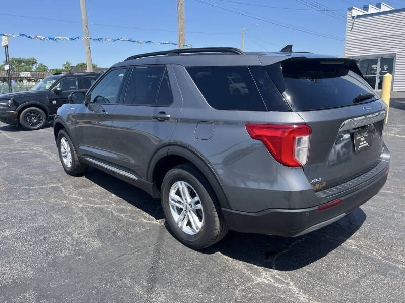 2023 Ford Explorer XLT