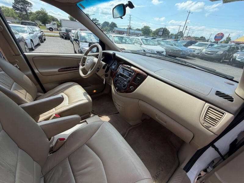 2002 Mazda MPV ES