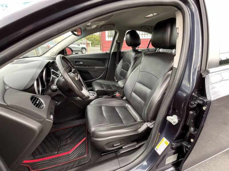 2015 Chevrolet Cruze 2LT Auto