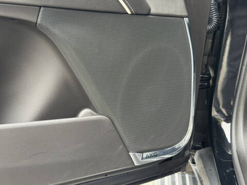 2024 Cadillac Escalade ESV Sport Platinum