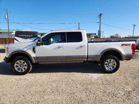 2019 Ford F-250 Super Duty for sale at Huntsman Wholesale LLC in Melba ID