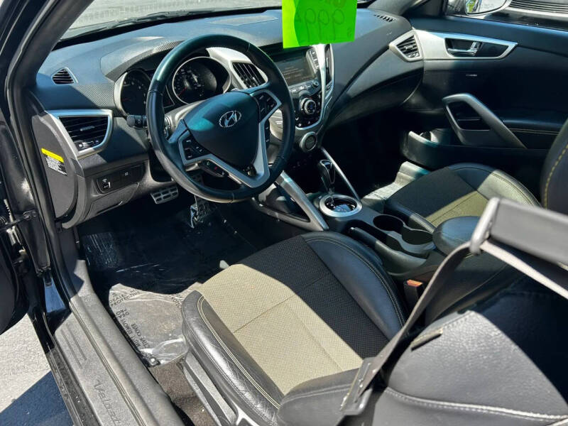 2016 Hyundai Veloster