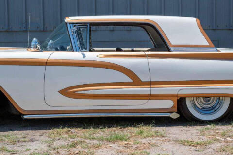 1960 Ford Thunderbird