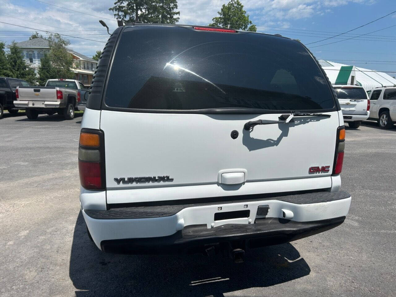 2004 GMC Yukon XL for sale at Upstate Auto Gallery in Westmoreland, NY