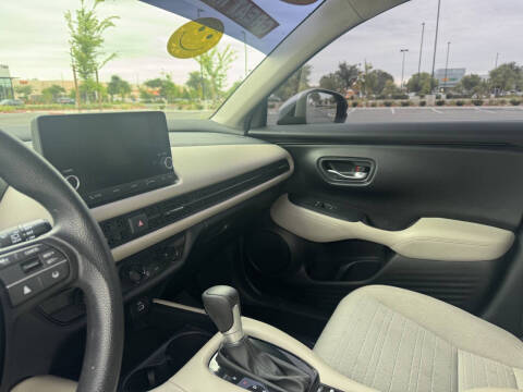 2024 Honda HR-V LX