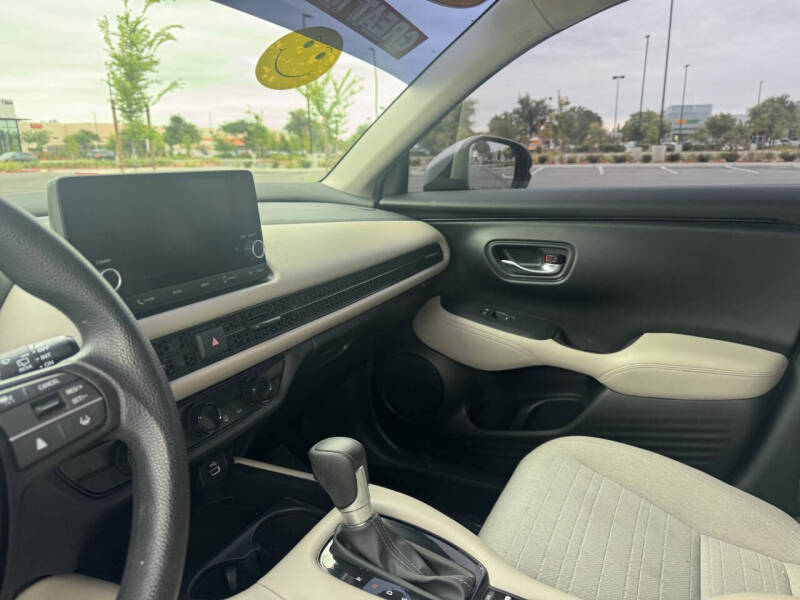 2024 Honda HR-V LX