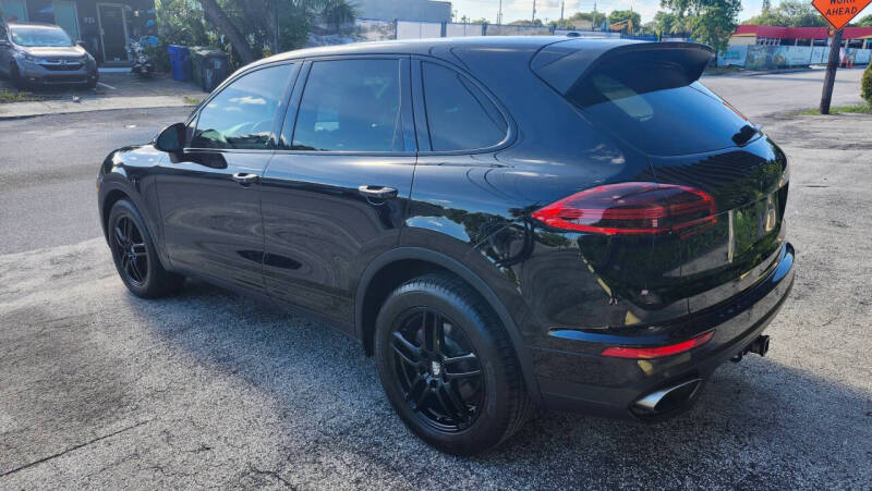 2017 Porsche Cayenne