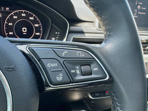 2018 Audi A4 2.0T quattro Prestige