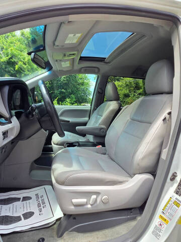 2017 Toyota Sienna