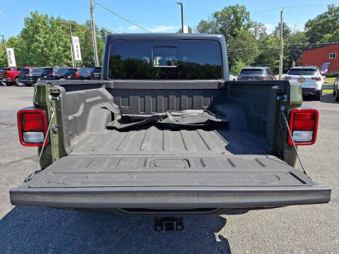 2021 Jeep Gladiator Freedom