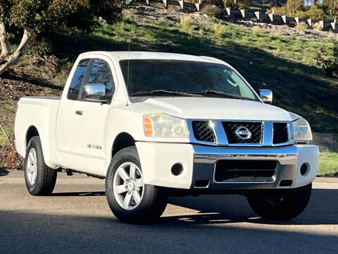 2005 Nissan Titan