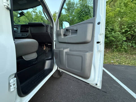 2020 Chevrolet Express 2500