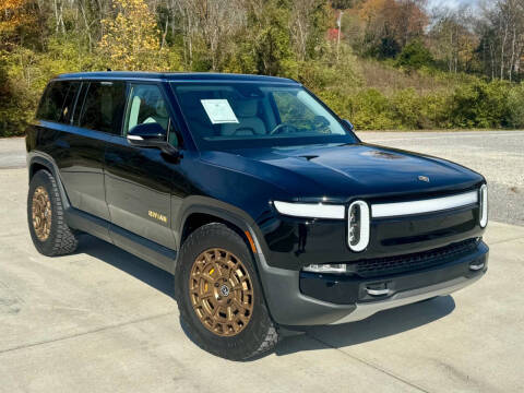 2023 Rivian R1S Adventure