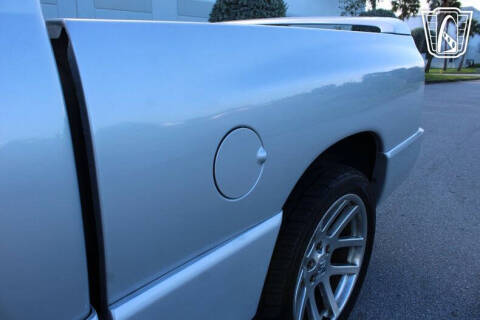 2005 Dodge Ram 1500 SRT-10