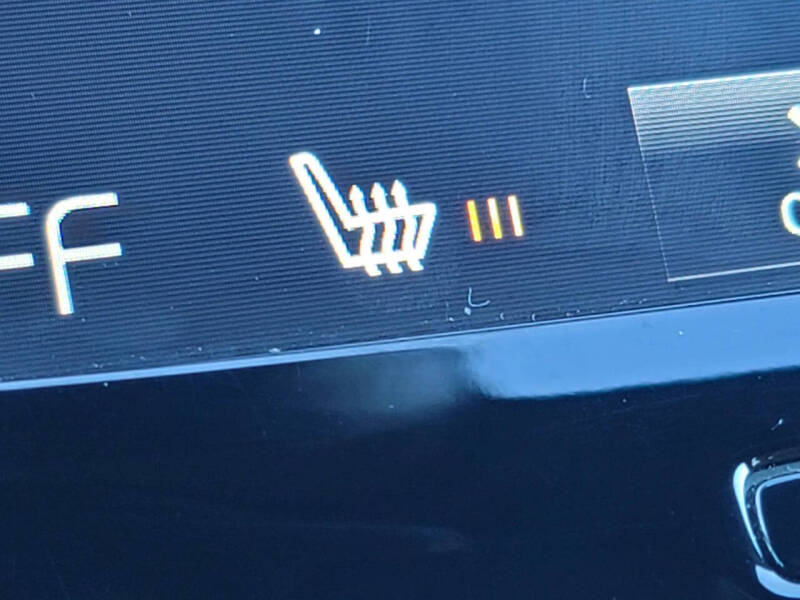 2018 Volvo XC90 T6 Momentum