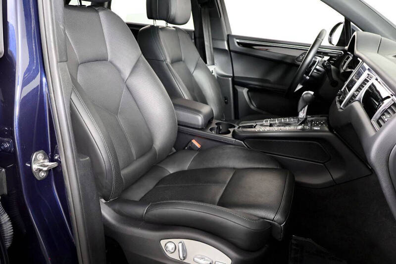 2017 Porsche Macan S