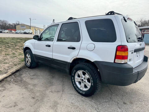 2005 Ford Escape XLT