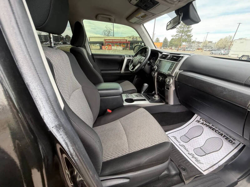 2022 Toyota 4Runner SR5