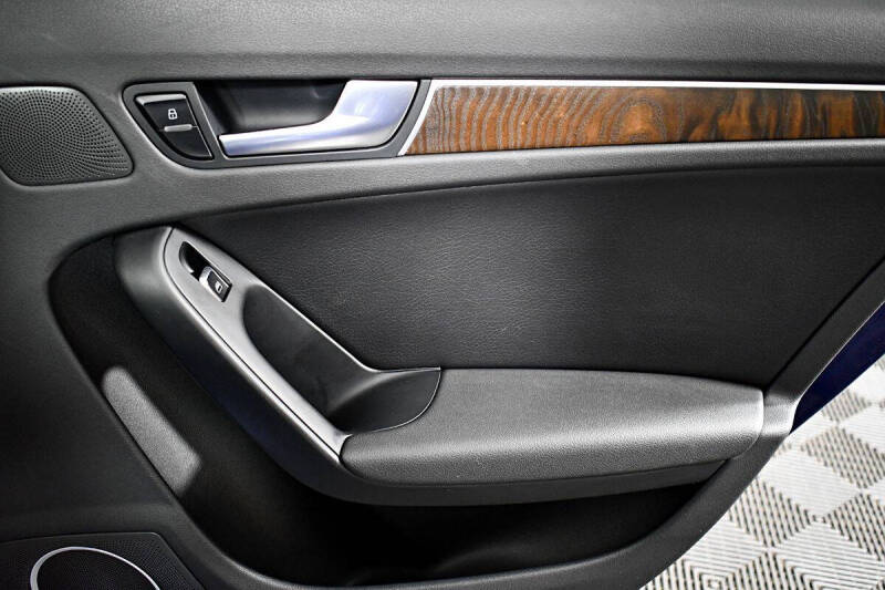 2016 Audi A4 2.0T quattro Premium Plus